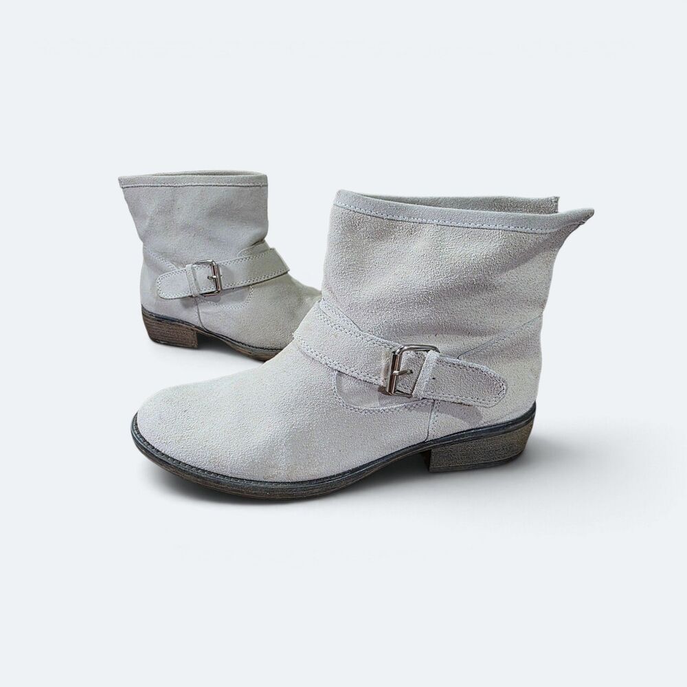MIA Leoni Grey Suede Ankle Booties Moto Buckle Strap Short Engineer Boots Sz 8.5